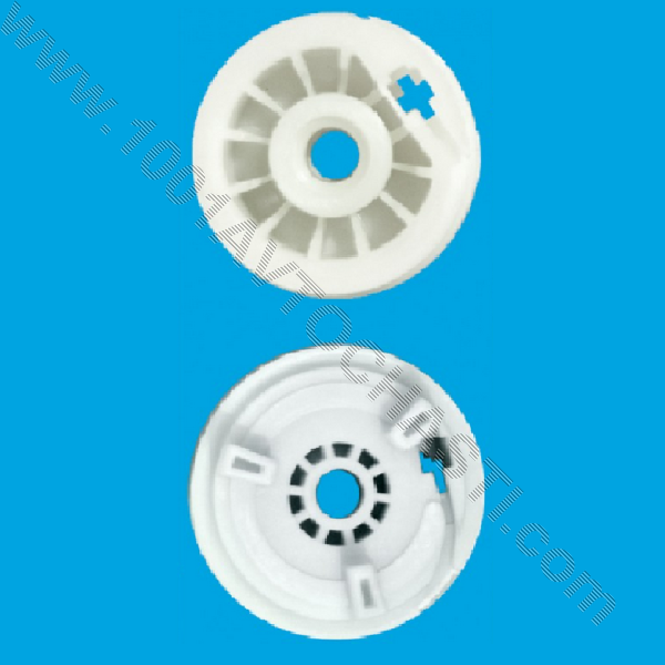 AVR-2415 Ролка лява за Opel Corsa D нов модел