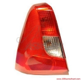 V30399D Стоп ляв с бял мигач за автомобил Dacia Logan от 2004г