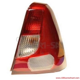 V30400D Стоп десен с бял мигач за автомобил Dacia Logan от 2004г