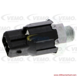 VV46720001DS Детонационен датчик за автомобил Dacia Sandero от 2008 г.